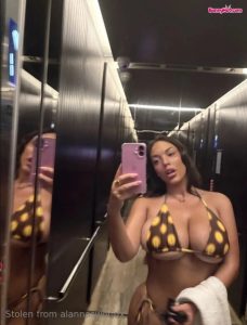 Alannasworldx bunnyhot (142)