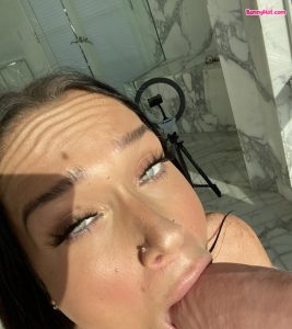 Lexiefucks bunnyhot (34)