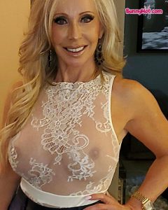 Morgan Taylor bunnyhot (134)