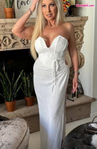 Morgan Taylor bunnyhot (256)