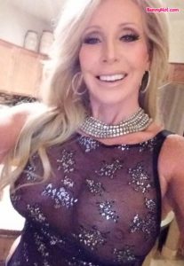 Morgan Taylor bunnyhot (325)