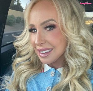 Morgan Taylor bunnyhot (364)