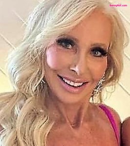 Morgan Taylor bunnyhot (450)