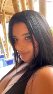 Alejandra Quiroz bunnyhot (267)