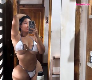 Alejandra Quiroz bunnyhot (288)