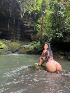 Alejandra Quiroz bunnyhot (364)
