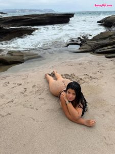 Alejandra Quiroz bunnyhot (475)
