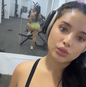 Alejandra Quiroz bunnyhot (499)