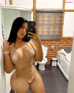Alejandra Quiroz bunnyhot (651)