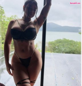Marian Gomez bunnyhot (222)