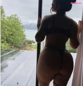 Marian Gomez bunnyhot (223)