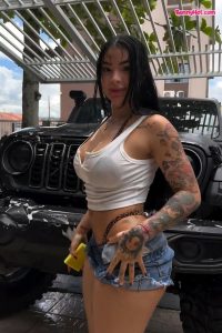 Marian Gomez bunnyhot (75)