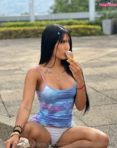 May Hernández bunnyhot (136)