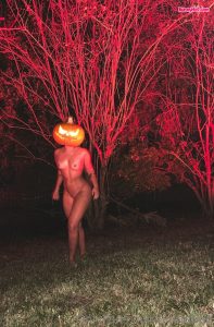 Anna Beggion bunnyhot (582)