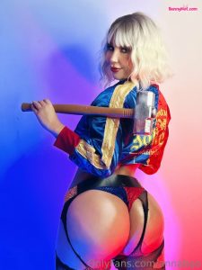Anna Beggion bunnyhot (639)
