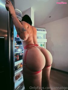 Anna Beggion bunnyhot (673)
