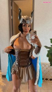 Anna Beggion bunnyhot (855)