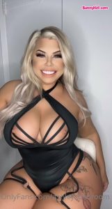Ashley Barbie bunnyhot (38)