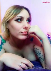 Atholy bunnyhot (42)
