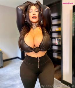 Amora Luv bunnyhot (214)
