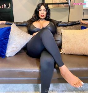 Amora Luv bunnyhot (288)