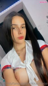 Erikkablanco bunnyhot (13)