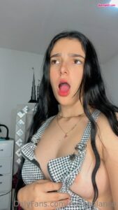 Erikkablanco bunnyhot (40)