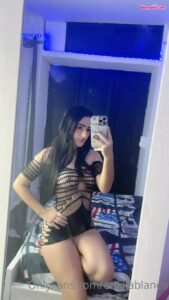 Erikkablanco bunnyhot (50)