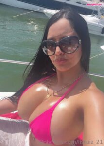 Lisruiz bunnyhot (36)