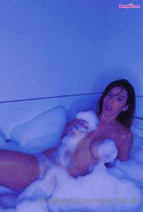 Maredorazio bunnyhot (258)