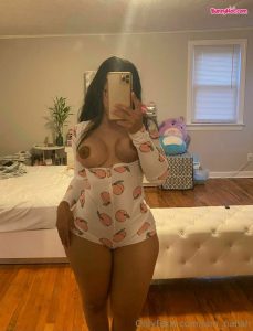 Nailah Rossi bunnyhot (18)