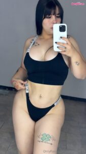 Narbet Perez bunnyhot (108)