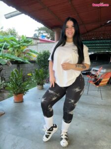 Narbet Perez bunnyhot (168)