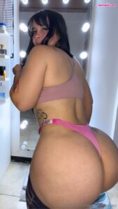 Narbet Perez bunnyhot (180)