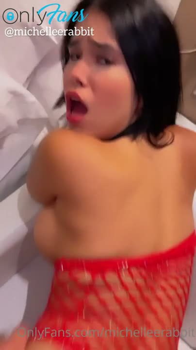 Michelle Rabbit And Her First Anal
